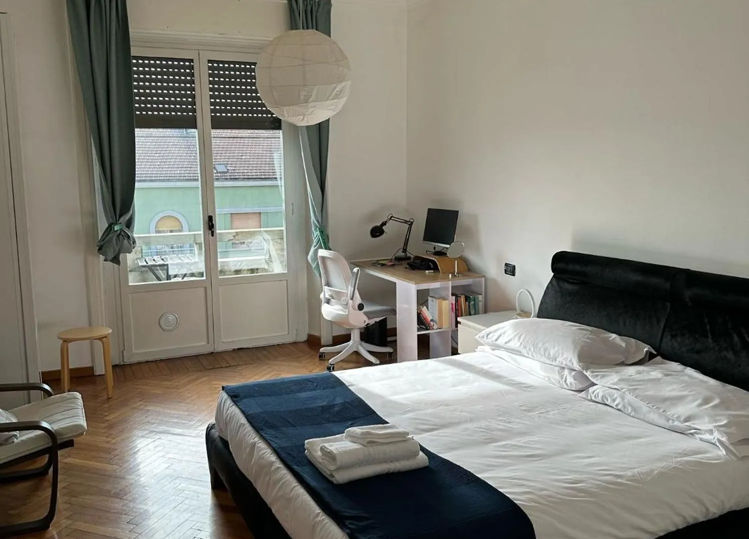 Trilocale Con Due Balconi A Isola Porta Nuova Apartment Milan